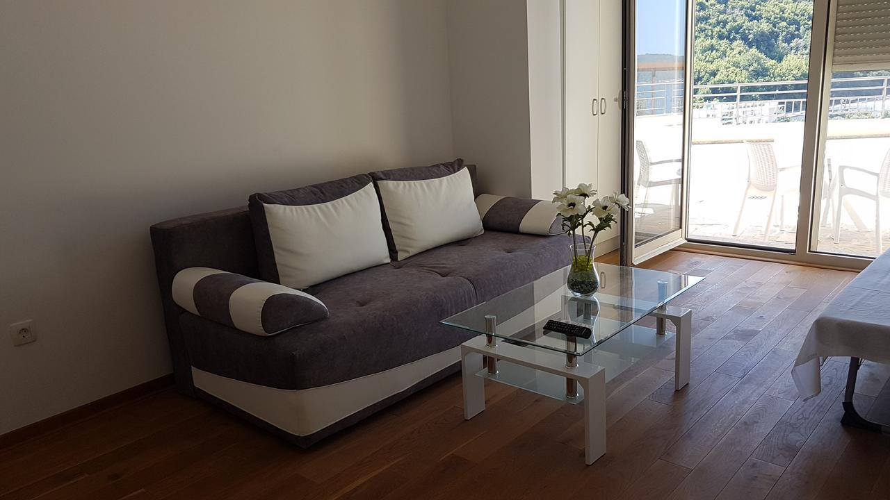 Lux Apartment Vidovic Rafailovići Eksteriør billede