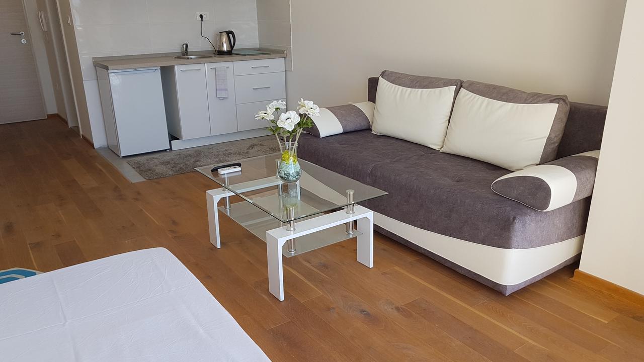 Lux Apartment Vidovic Rafailovići Eksteriør billede