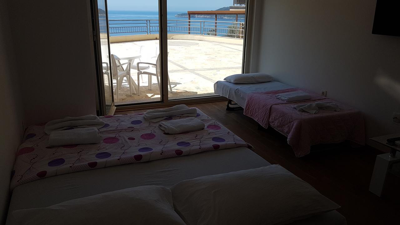 Lux Apartment Vidovic Rafailovići Eksteriør billede